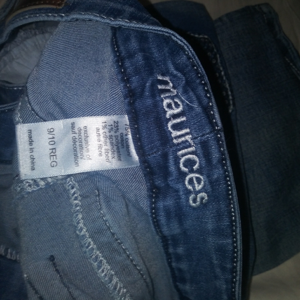 Maurices jeans. Size 9/10